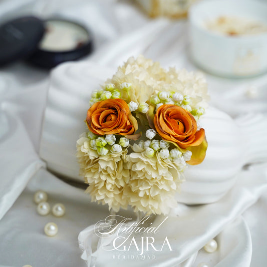 Saffron Bloom Gajra